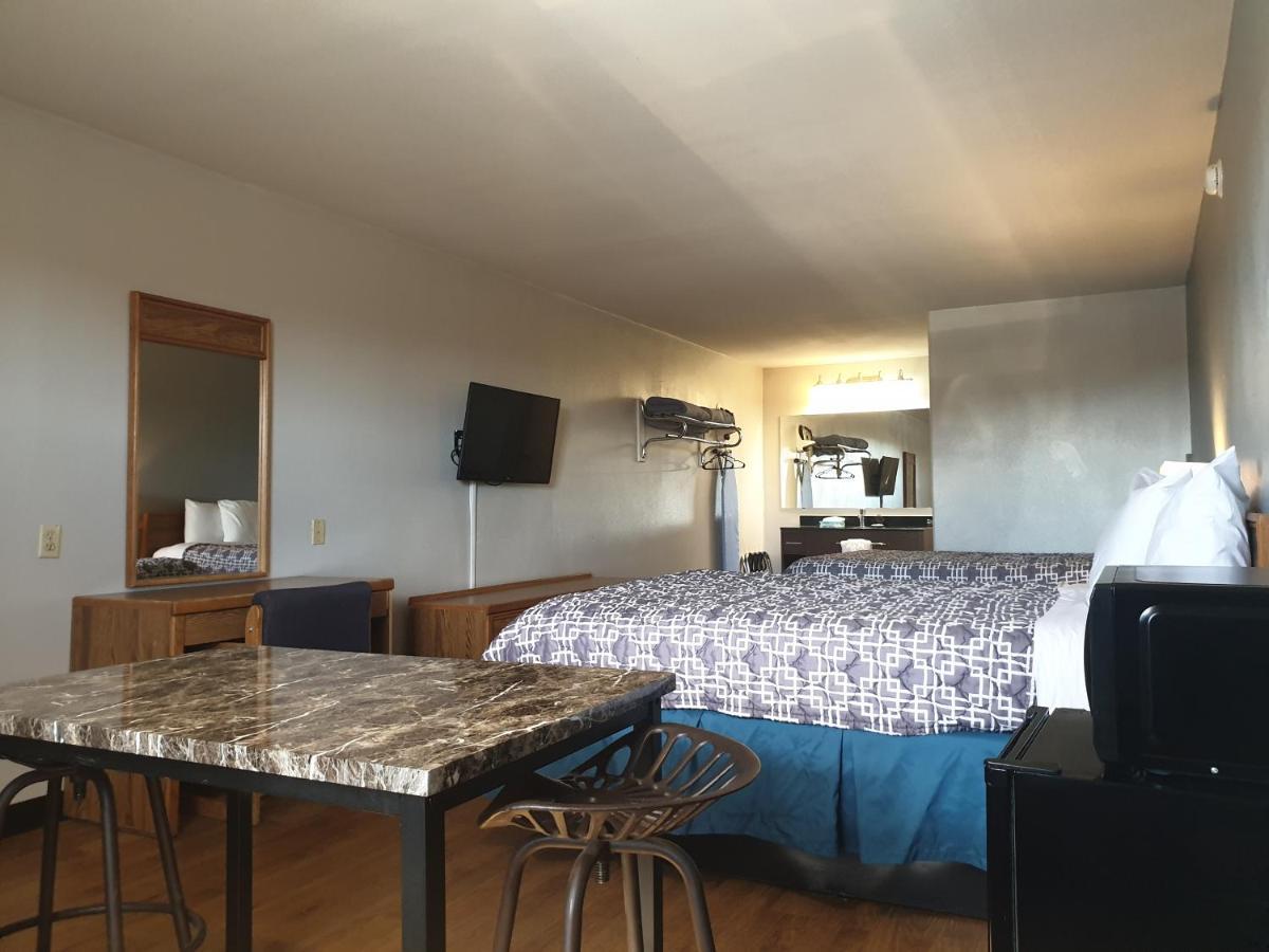 Riata Inn - Marfa Kültér fotó